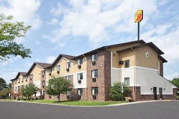 Super 8 By Wyndham Canton/Livonia Area,Detroit>>Canton,2 star