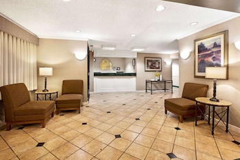 La Quinta Inn By Wyndham Detroit Canton,Canton>>Ann Arbor,3 star