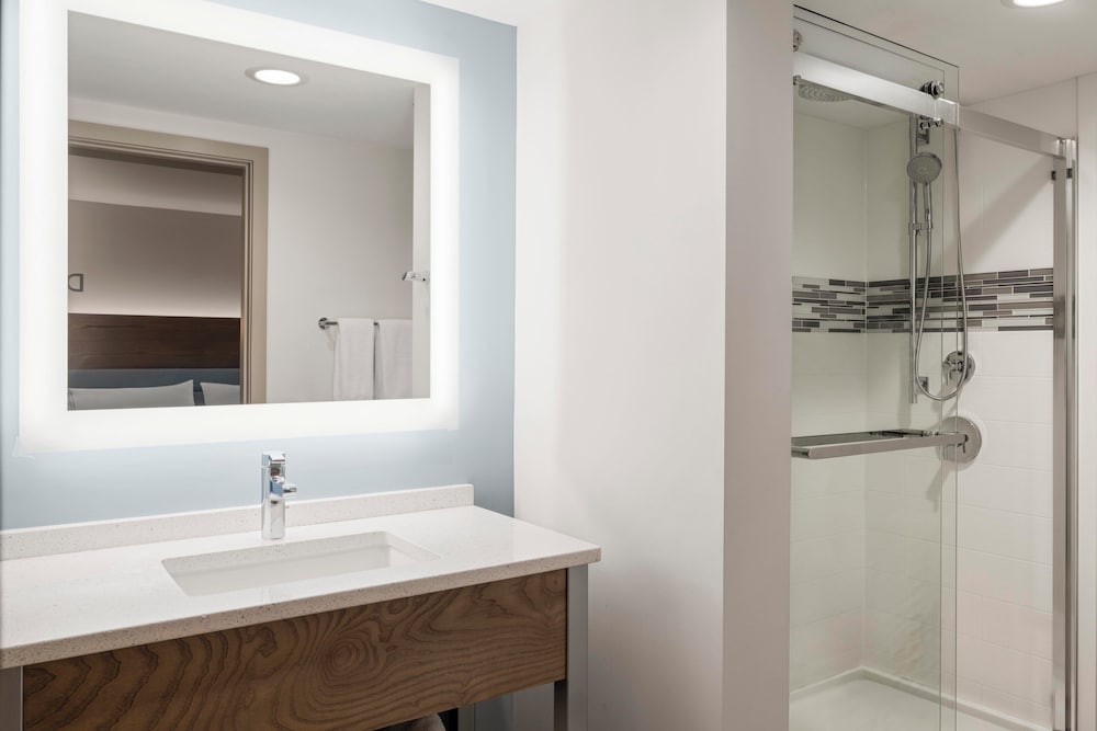 even hotel ann arbor s university area by ihg