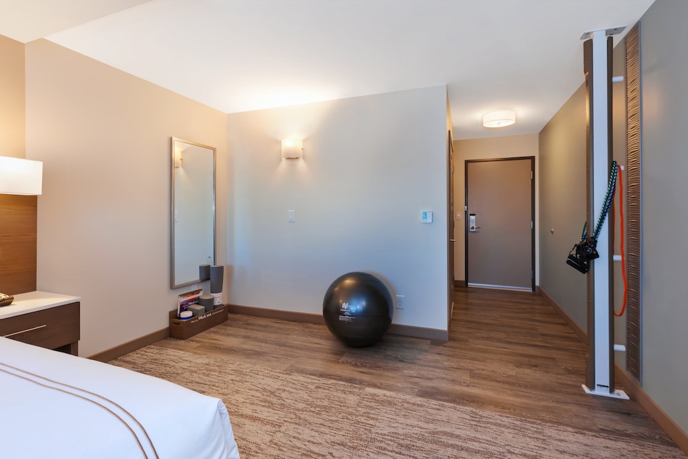 even hotel ann arbor s university area by ihg