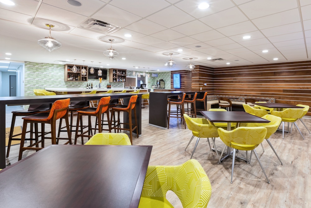 even hotel ann arbor s university area by ihg