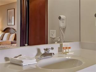 a victory hotel southfield