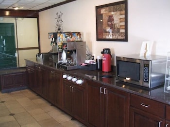 a victory hotel southfield