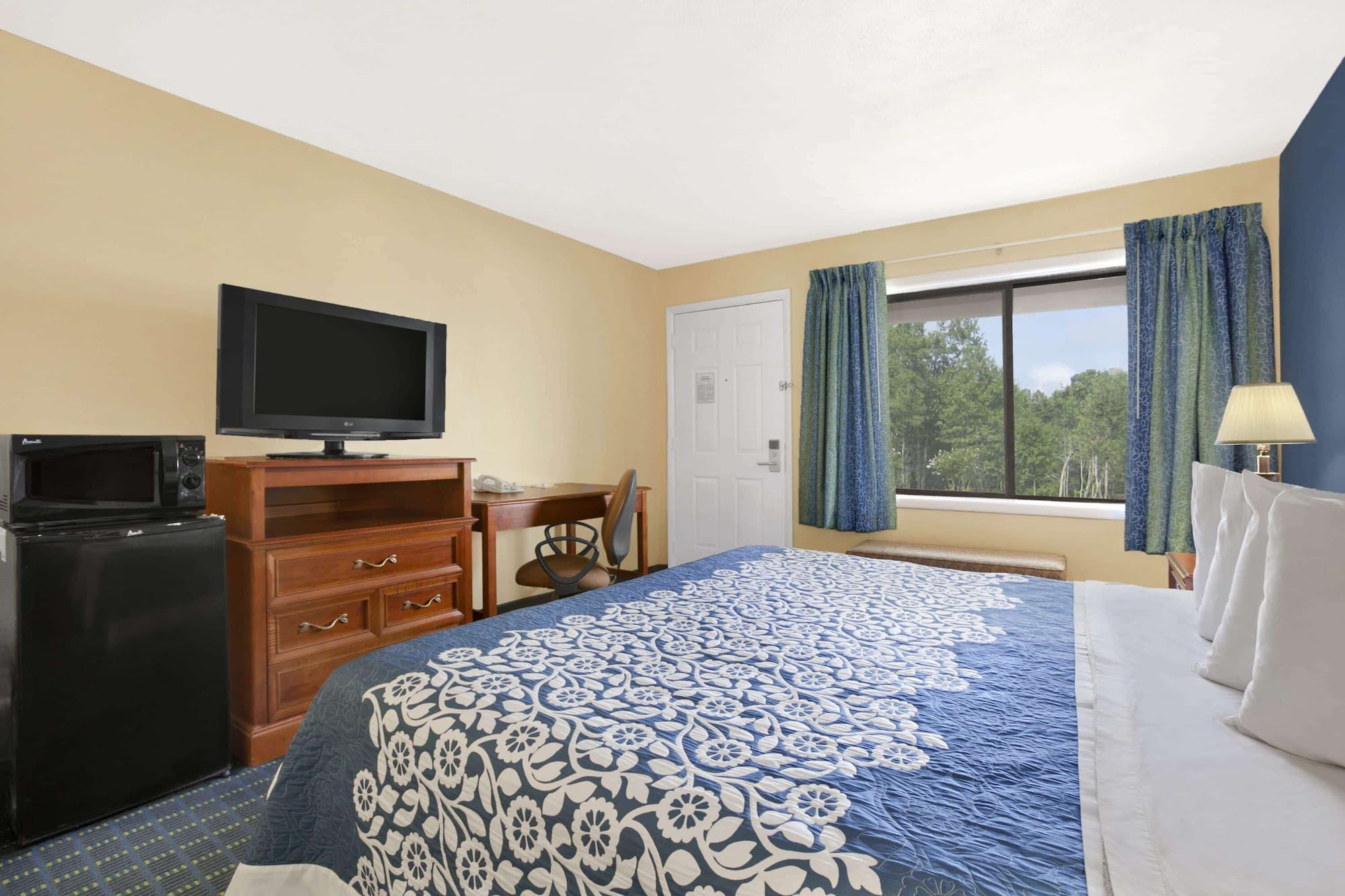 days inn by wyndham middletown