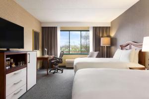 doubletree by hilton detroit novi