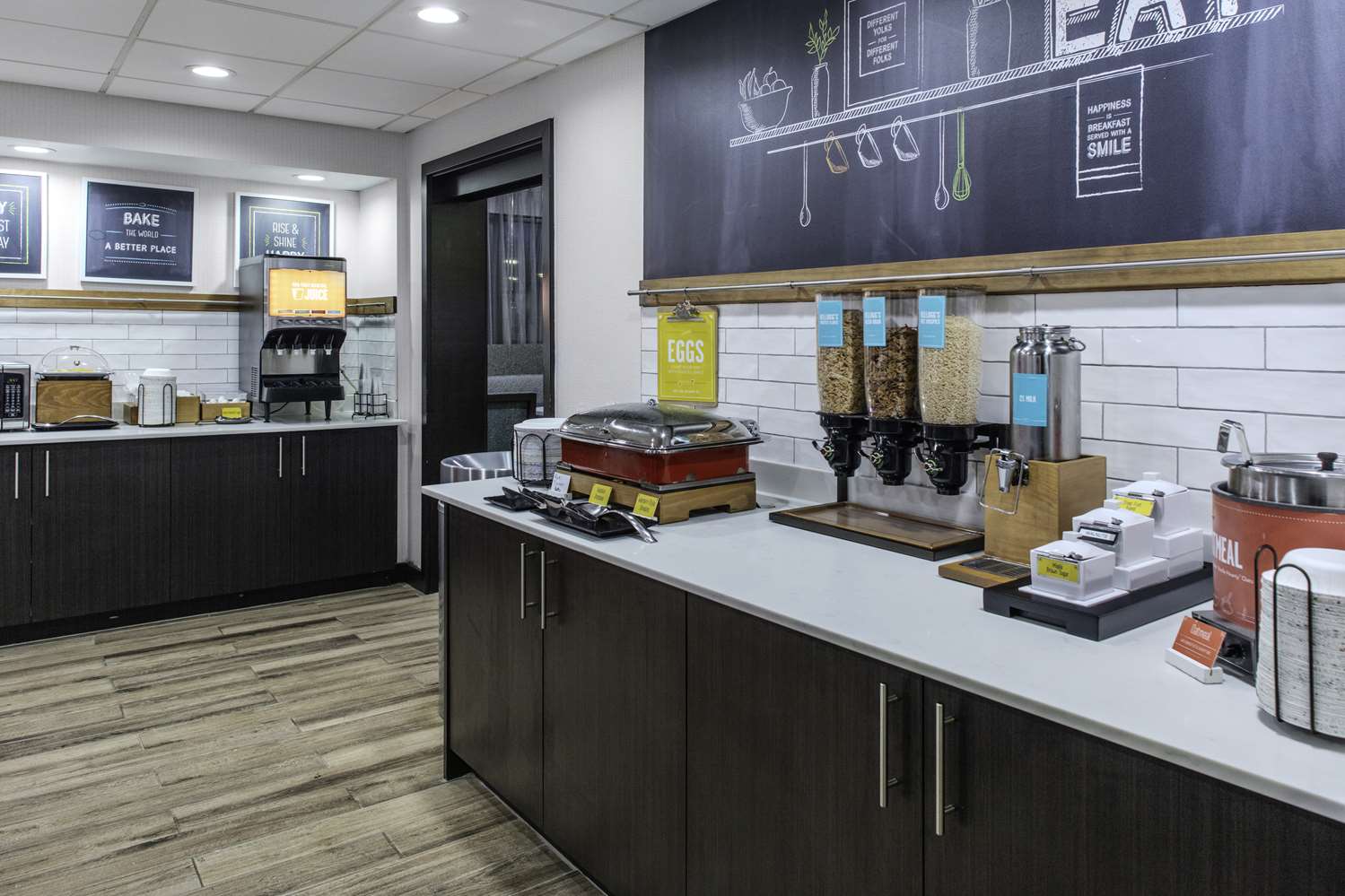 hampton inn detroit northville