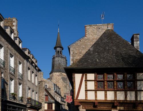 dinan