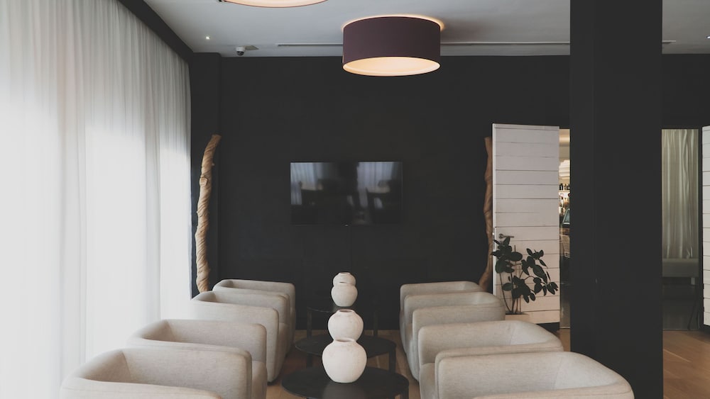 hotel zenit conde de orgaz