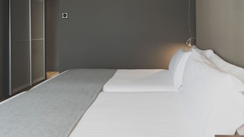 hotel zenit conde de orgaz