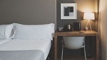 hotel zenit conde de orgaz