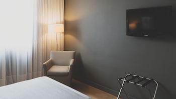 hotel zenit conde de orgaz