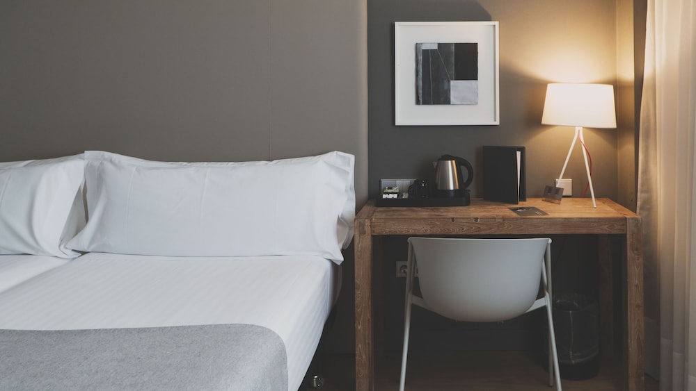 hotel zenit conde de orgaz