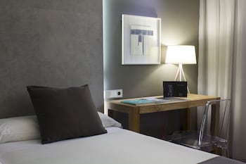 hotel zenit conde de orgaz