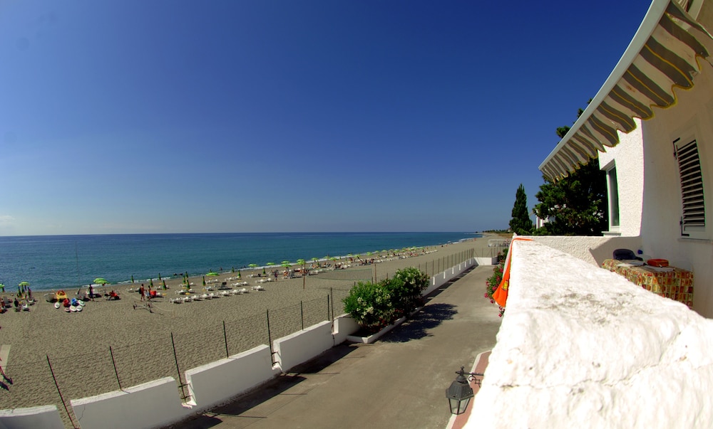 hotel villaggio club altalia residence
