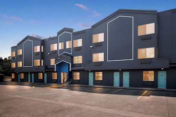 days inn by wyndham eugene downtown university