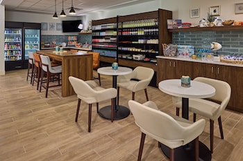 holiday inn express charleston downtown medical area