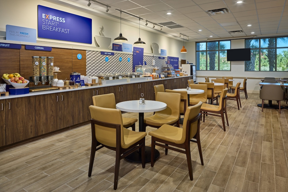 holiday inn express charleston downtown medical area