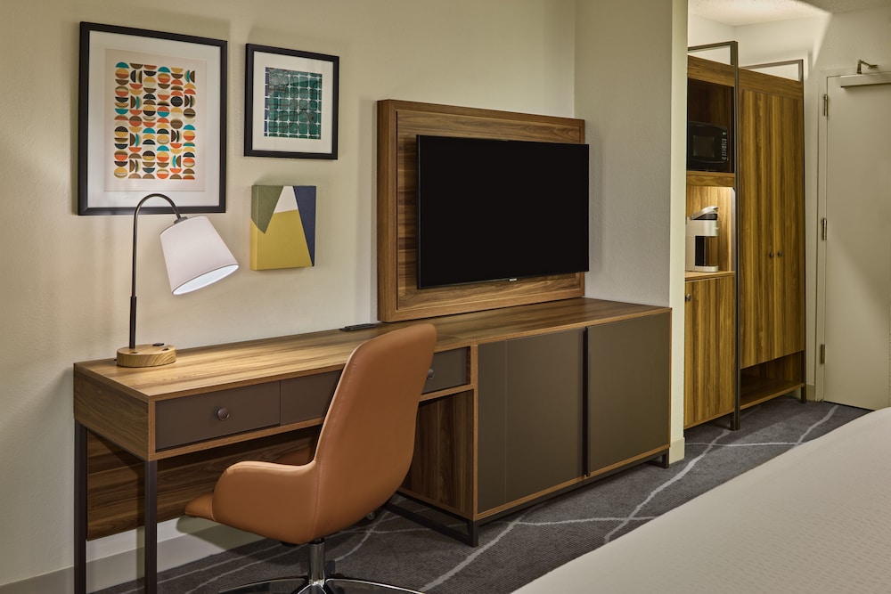 holiday inn express charleston downtown medical area