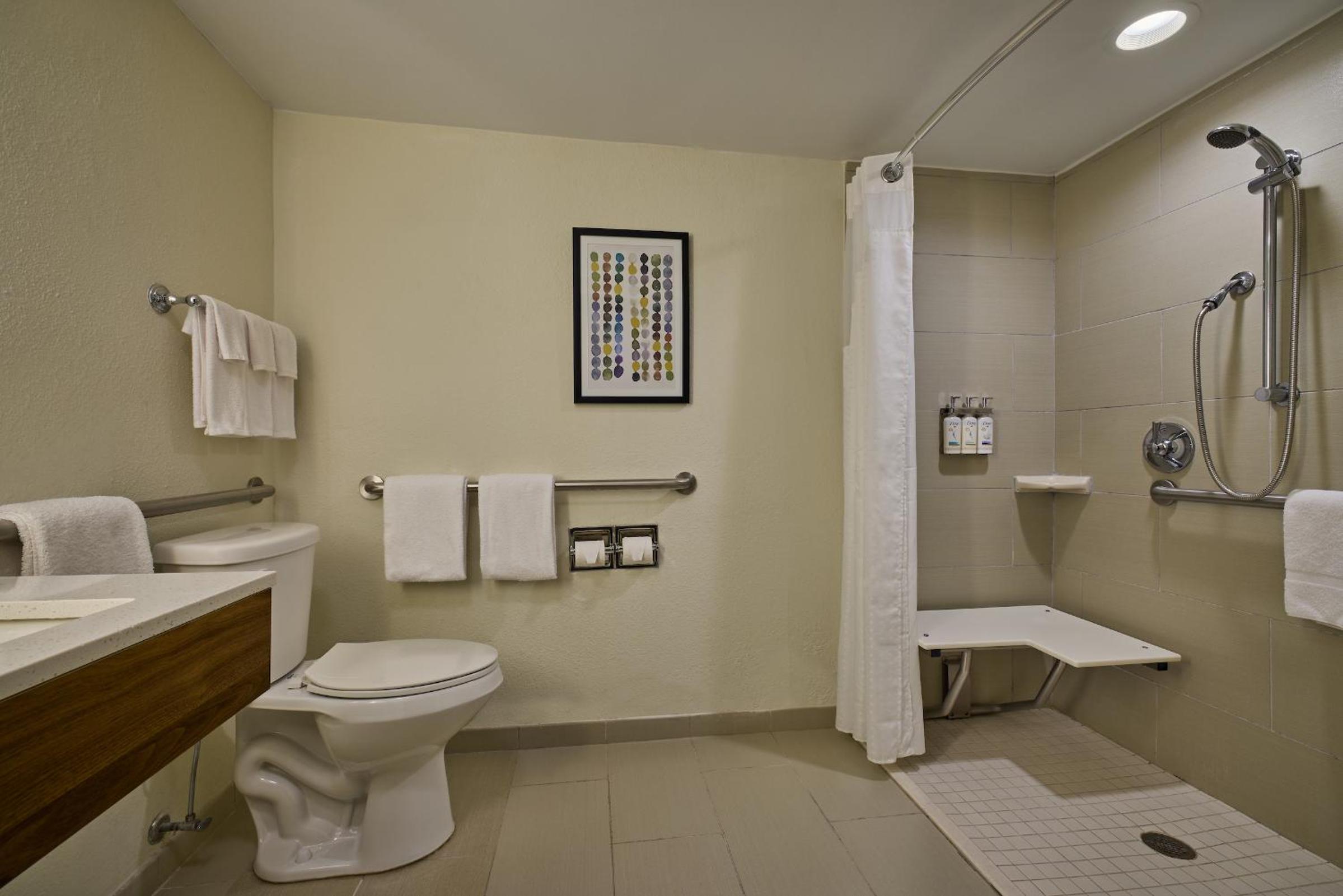 holiday inn express charleston downtown medical area