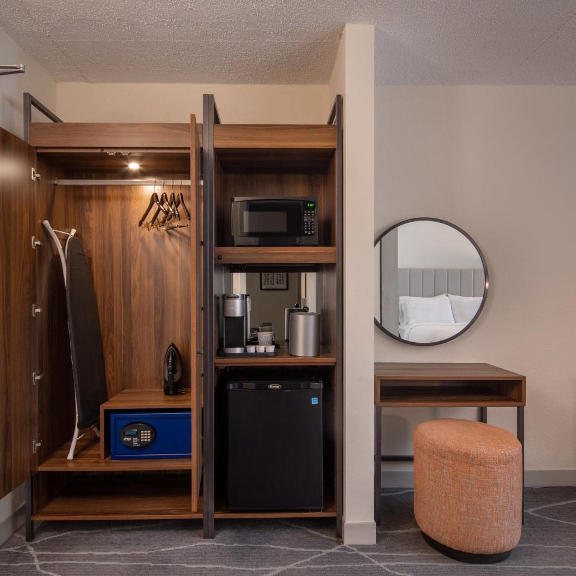 holiday inn express charleston downtown medical area