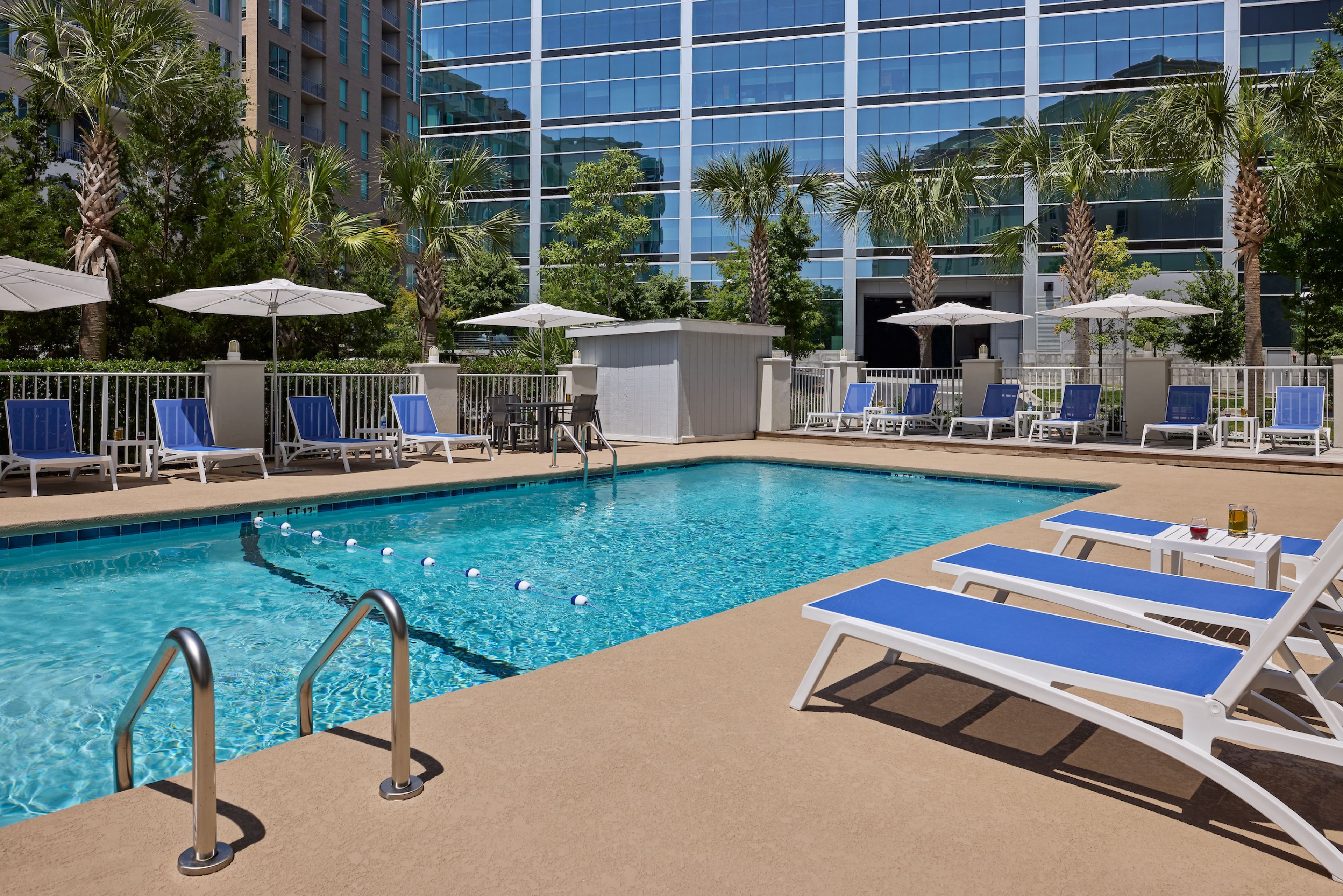 holiday inn express charleston downtown medical area