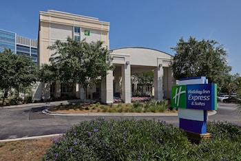 holiday inn express charleston downtown medical area