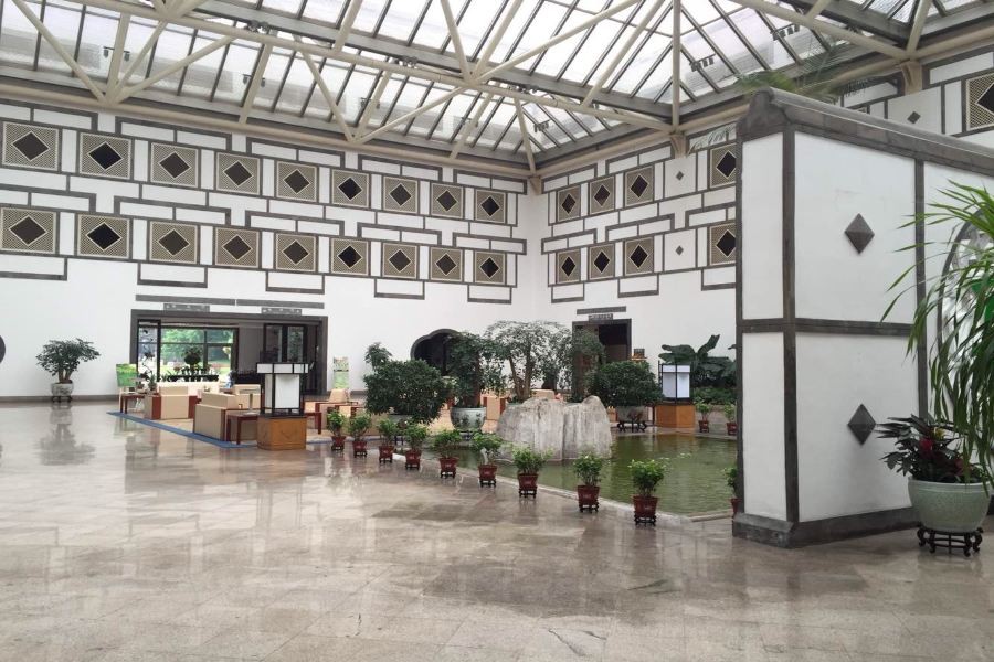fragrant hill hotel