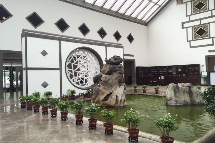 fragrant hill hotel