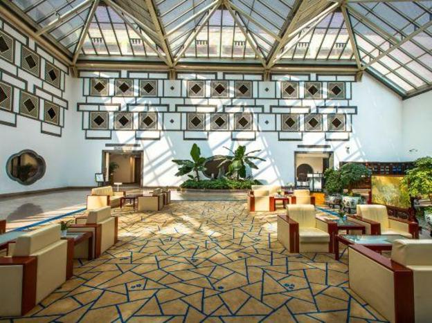fragrant hill hotel