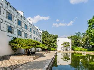 fragrant hill hotel