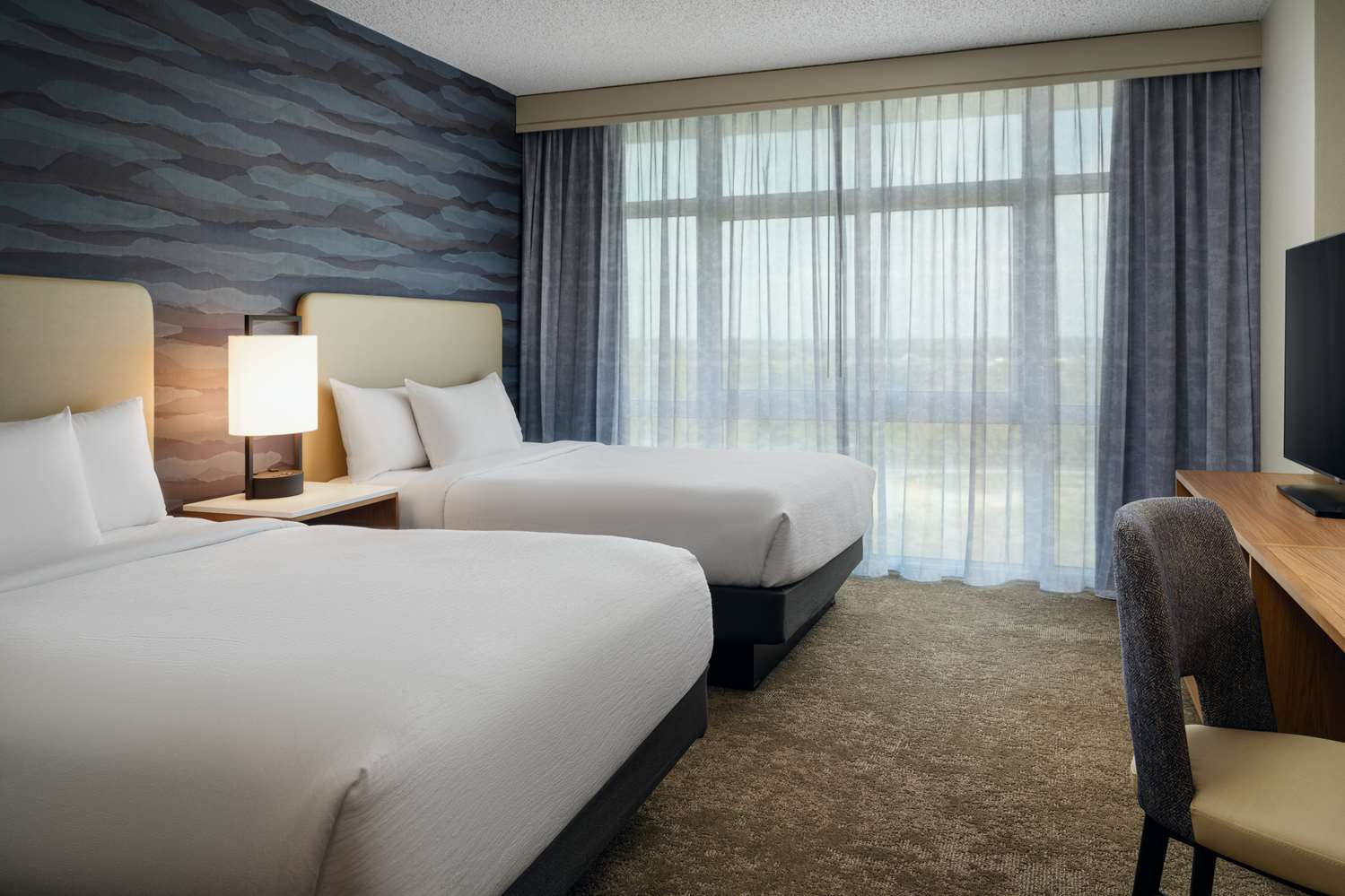 embassy suites by hilton charleston airport convention ctr