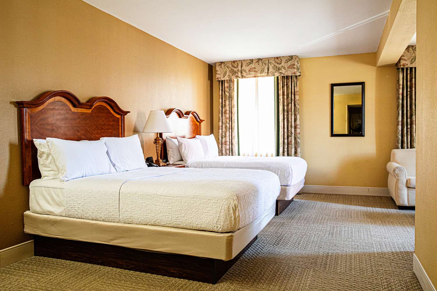 hampton inn charleston historic district