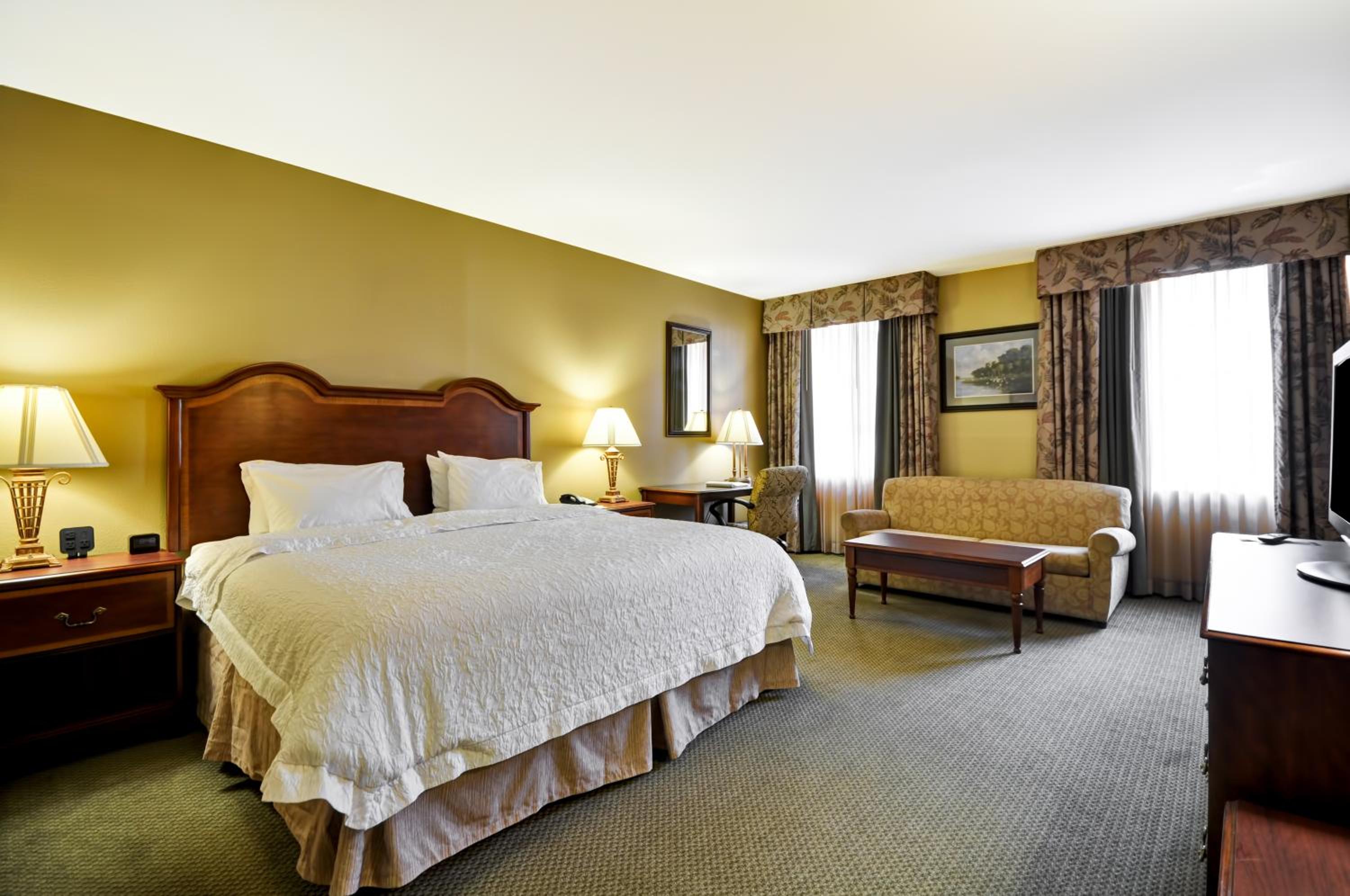 hampton inn charleston historic district