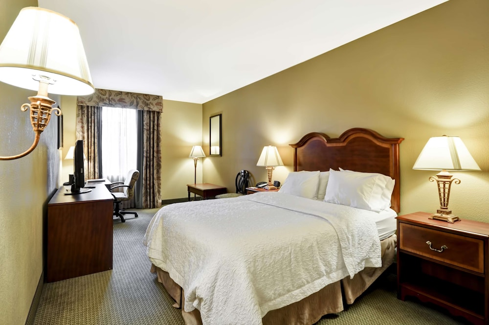 hampton inn charleston historic district