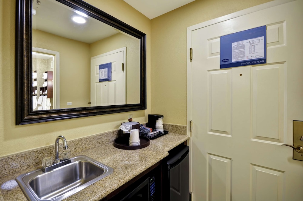 hampton inn charleston historic district
