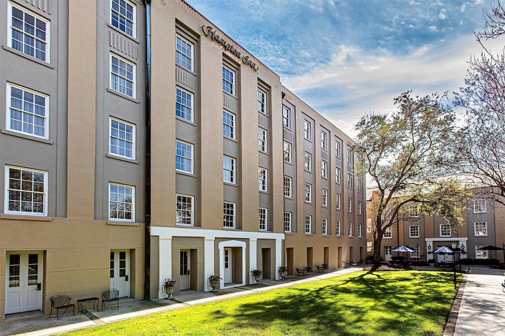 hampton inn charleston historic district