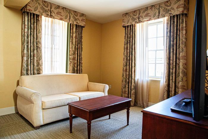hampton inn charleston historic district