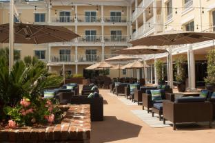 courtyard charleston waterfront by marriott
