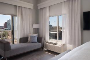 Courtyard Charleston Waterfront By Marriott,Riverview>>Charleston,3 star