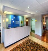 holiday inn express charleston by ihg