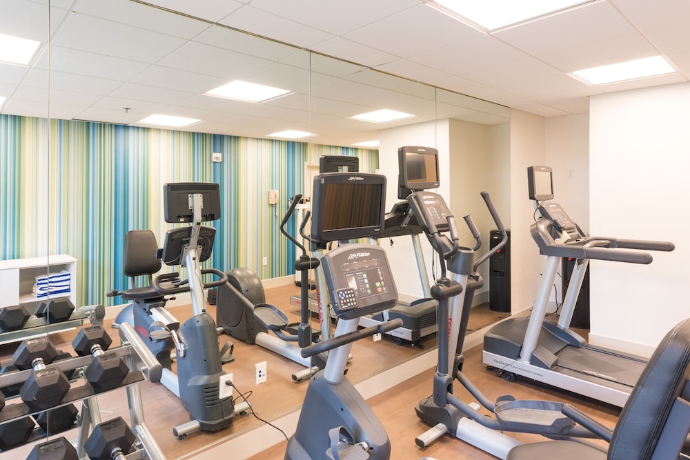holiday inn express charleston by ihg