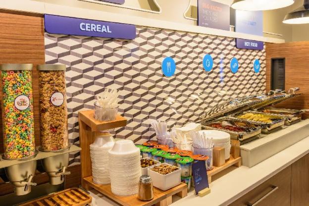 holiday inn express charleston by ihg