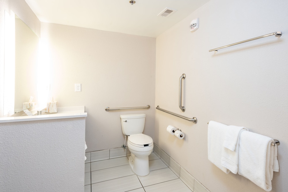 holiday inn express charleston by ihg