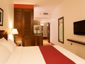 254 ole sereni nairobi park view