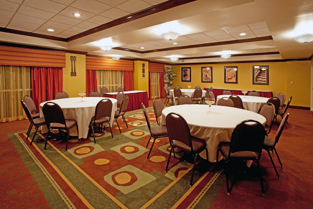 holiday inn express and suites charleston ashley phosphate by ihg