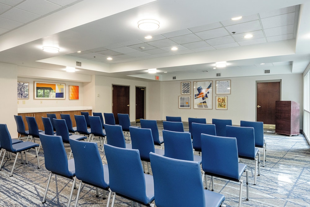 holiday inn express and suites charleston ashley phosphate by ihg