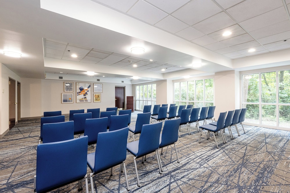 holiday inn express and suites charleston ashley phosphate by ihg