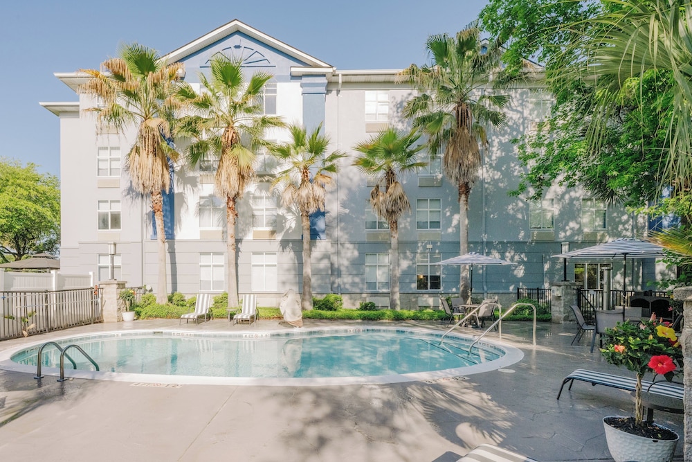 holiday inn express and suites charleston ashley phosphate by ihg