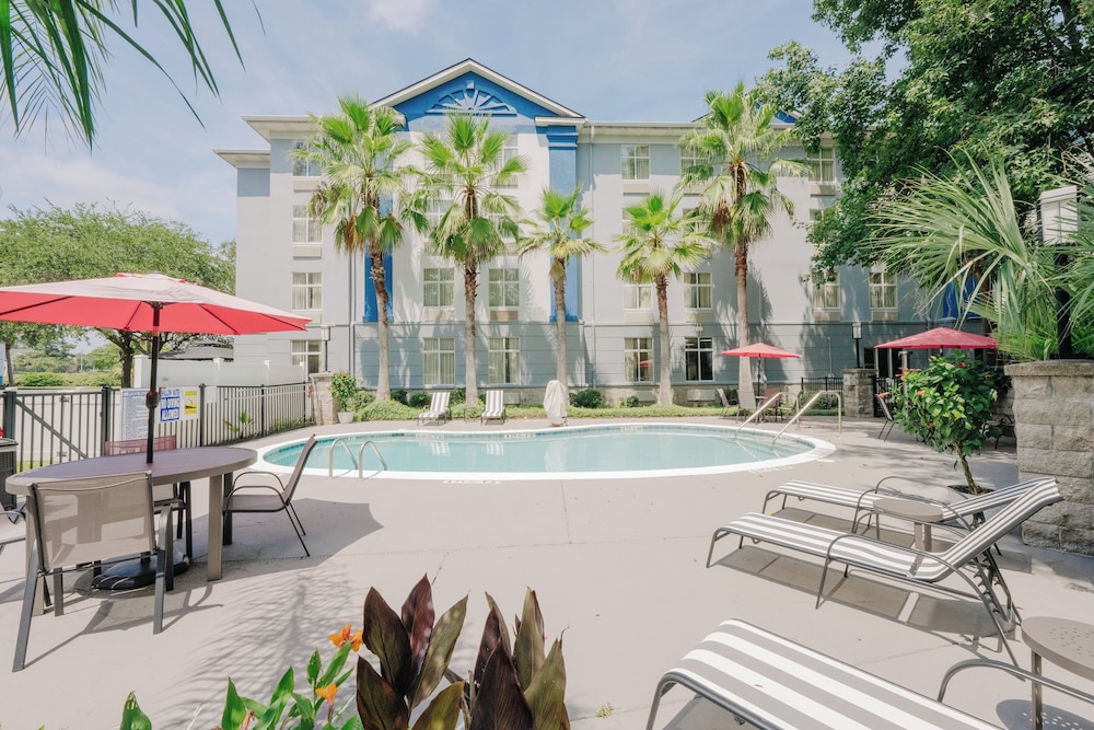 holiday inn express and suites charleston ashley phosphate by ihg