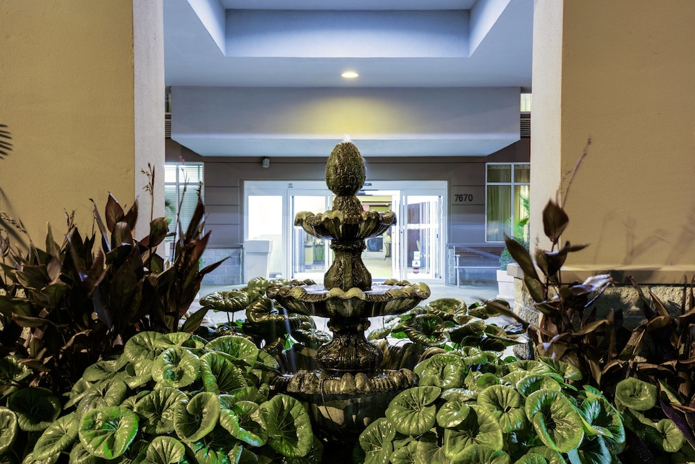 holiday inn express and suites charleston ashley phosphate by ihg